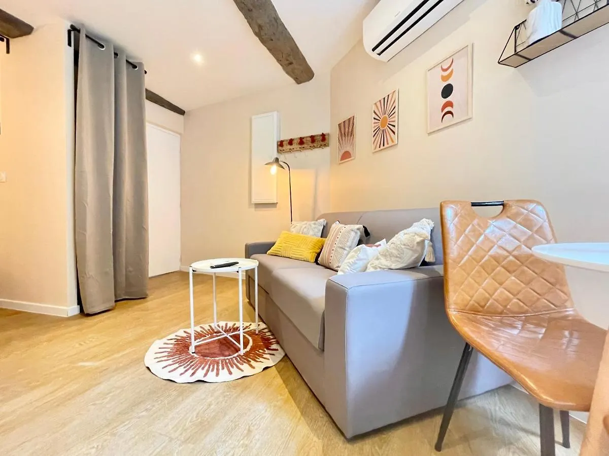 Cosy & Chill Appartements - Au Coeur Du Village De Cotignac, En Provence France