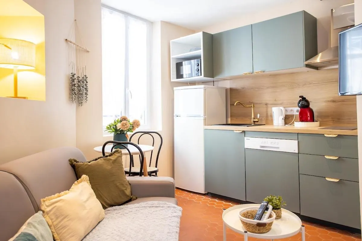 Cosy & Chill Appartements - Au Coeur Du Village De Cotignac, En Provence 0*, Cotignac